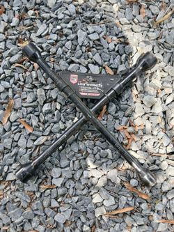 4 Way Lug Wrench