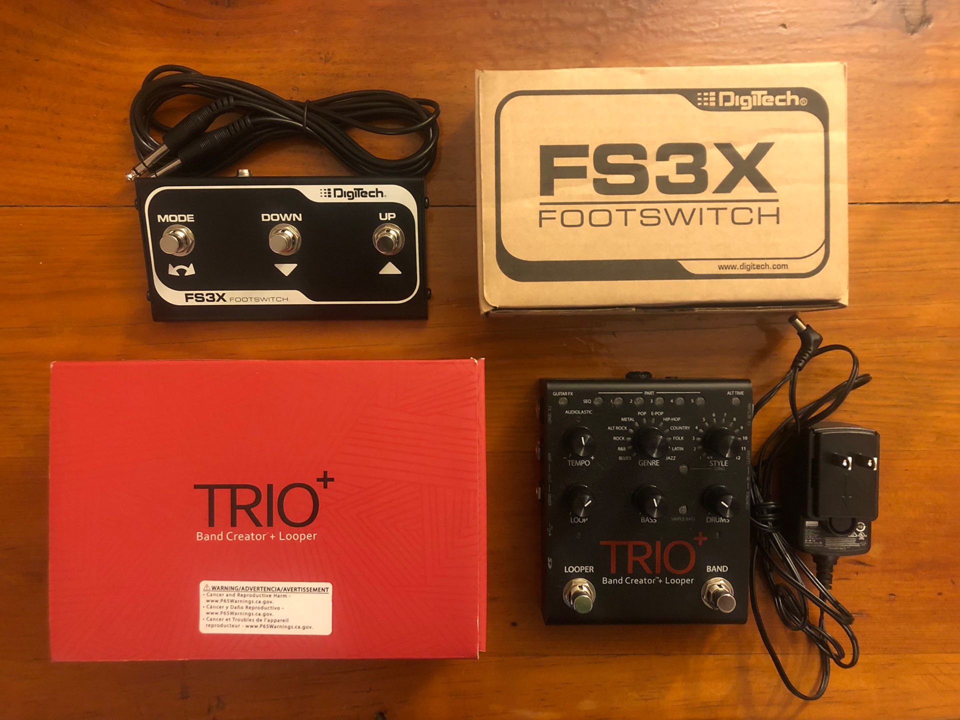 Digitech Trio Plus + Footswitch DigiTech TRIO+