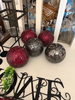 Decorative balls