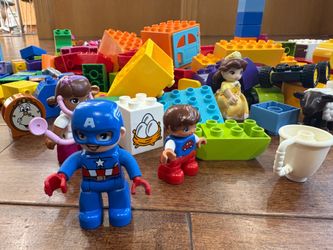 5 LB Genuine LEGO DUPLO Bulk Lot with Baseplates & Figures