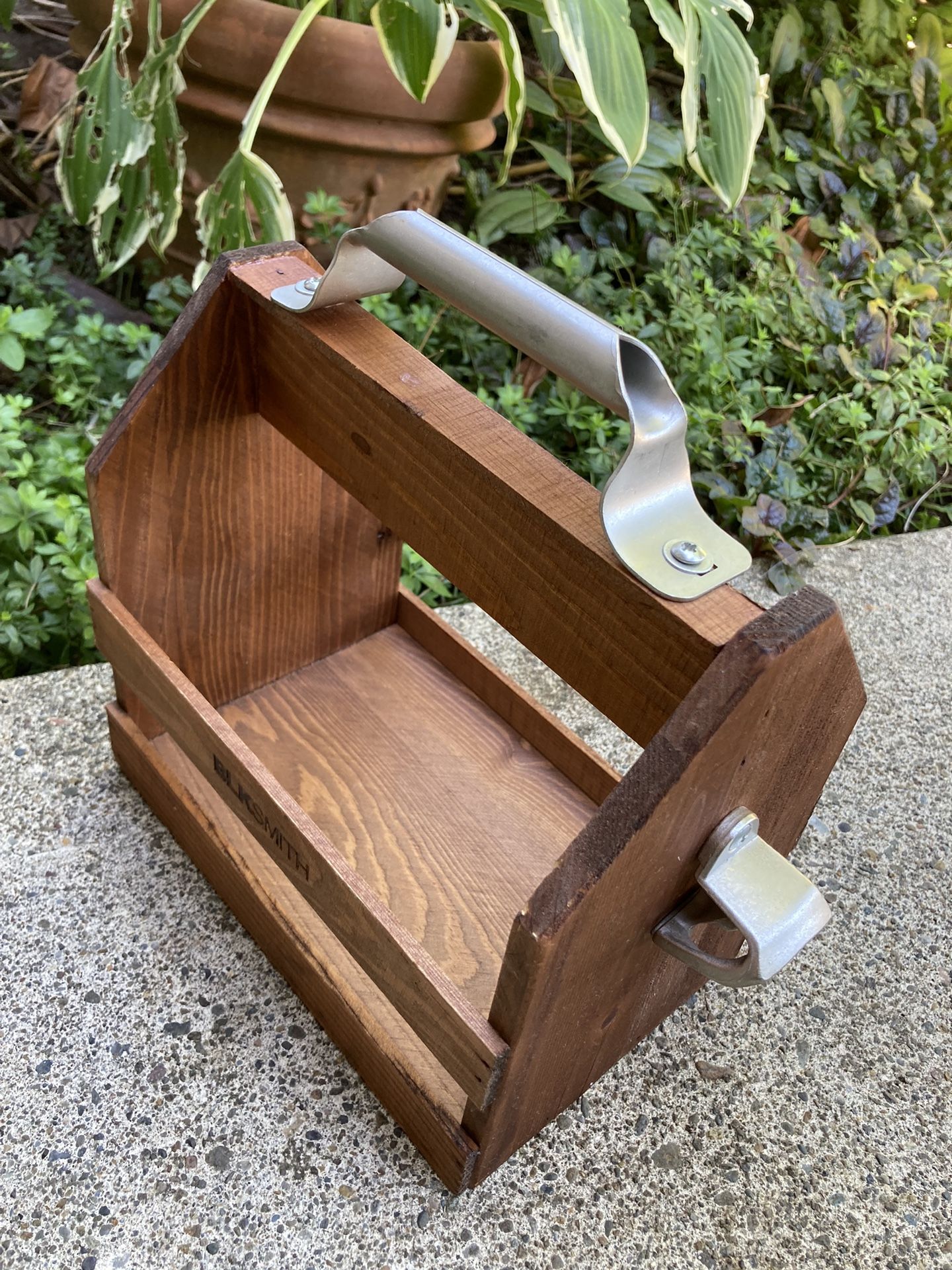 Sturdy Crate Tote
