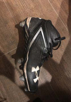 Track and field under Armor shoes