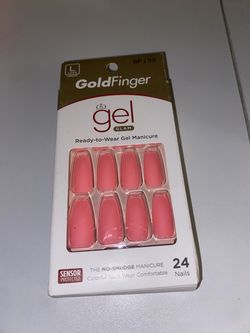 Press on nails
