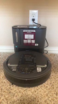 Shark Robot Vacuum with Self-Empty Base