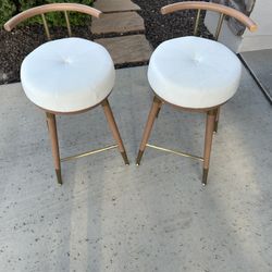 Brand New Barstools 