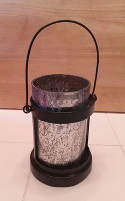 METAL AND METALLIC GLASS CANDLE HOLDER