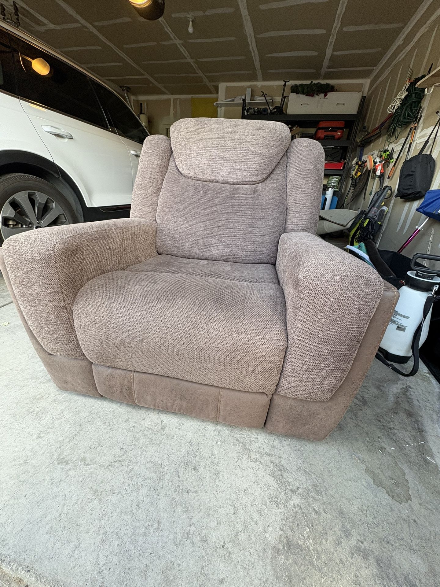 Recliner