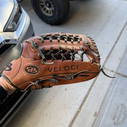 13 Inch Boombah Veloci Glove