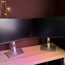 2 dell dual monitors with stands