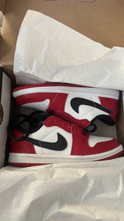 Air Jordan 1 Low Chicago Sneakers