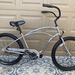 Very nice Electra aluminum frame