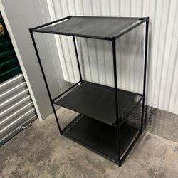 Closet rack for towels …27 “ wide, 17” depth , 41” high … $20