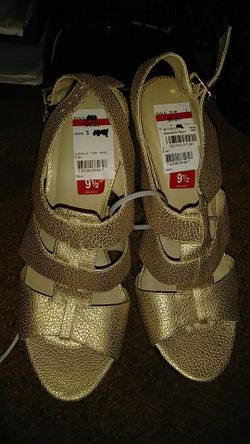 I.N.C. Women's wedges size 9.5