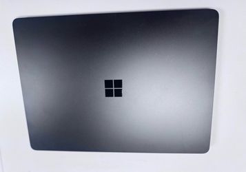 MS Surface Laptop 7th Gen 2026 i7 32 GB RAM