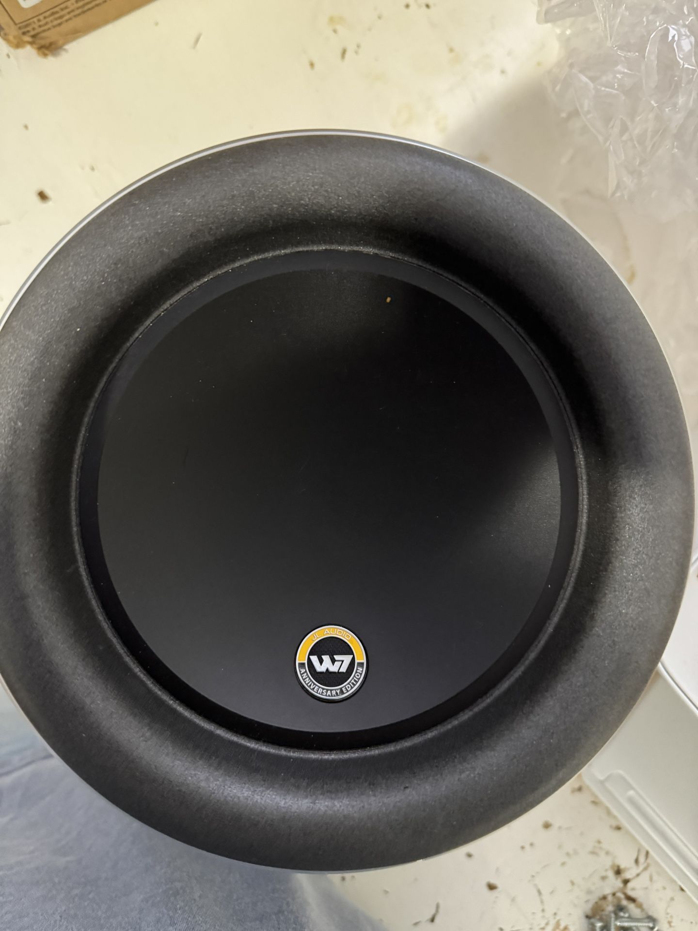 Jl Audio W7 8” Ae New