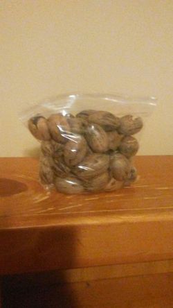 Full bag of pecan