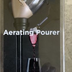 AERATING WINE POURER BY RABBIT