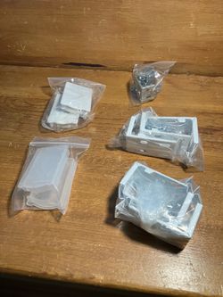 Window Blind Mounting Brackets and Hardware Set