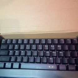 Gaming keyboard works on pc and any console 