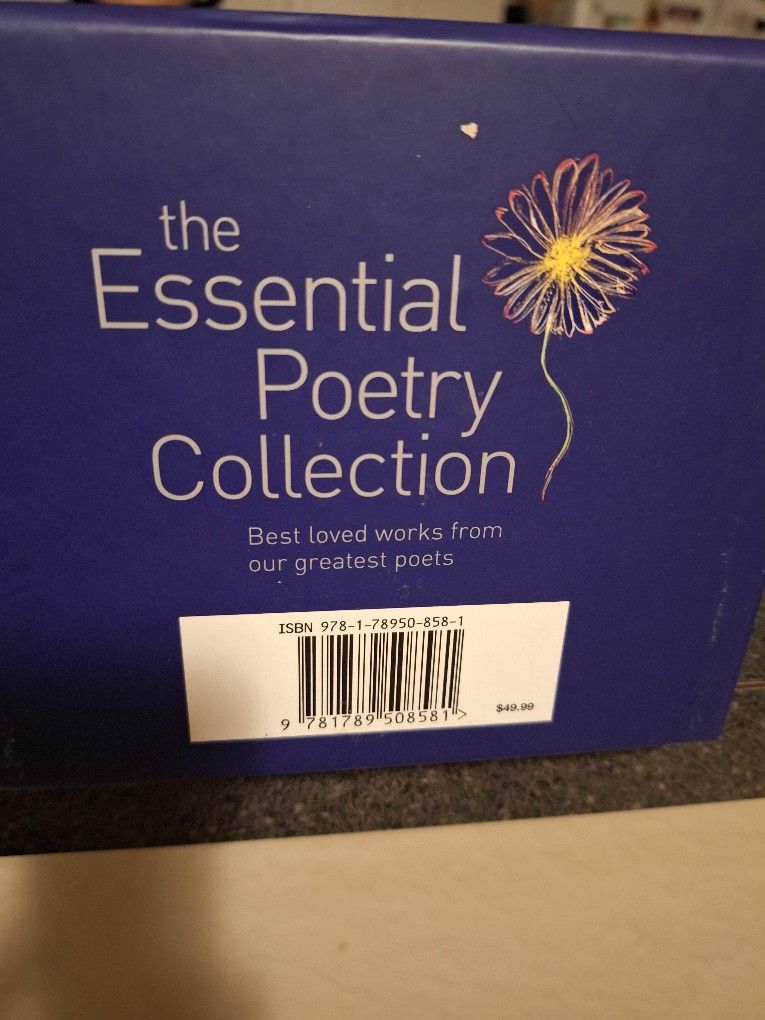 New- The Essential Poetry Collection (Box Set) With JOURNAL
