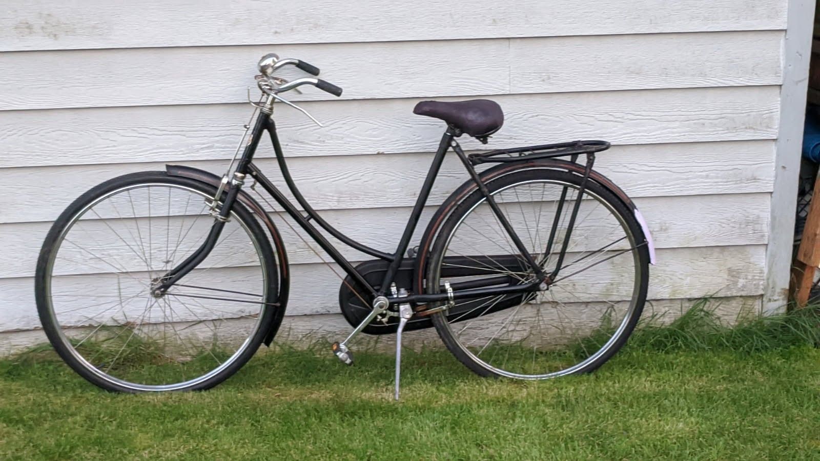 1952 Avon Ladys Cruiser