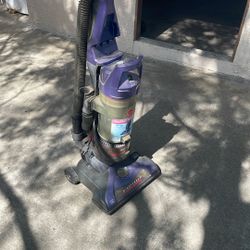 Vacuum Cleaner 