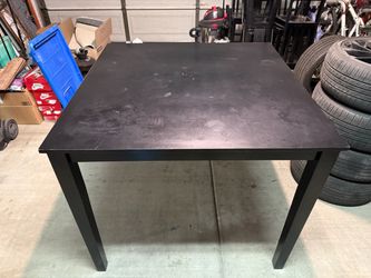 Dining table solid wood