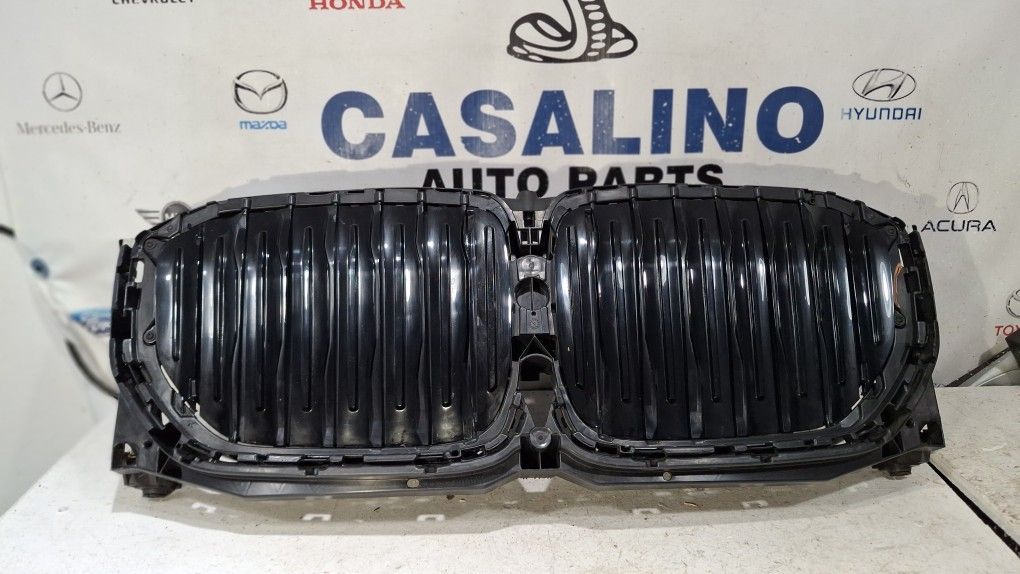 2019-2023BMW X5 GO5 FRONT RADIATOR AIR SHUTTER GRILL OEM