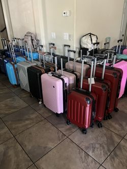 🧳 BRAND NEW PREMIUM LUGGAGE SALE – MULTIPLE SIZES & COLORS 🧳 📍 Pickup Location: S. Durango & 215 (near IKEA)  Huge selection of brand new hard-shel