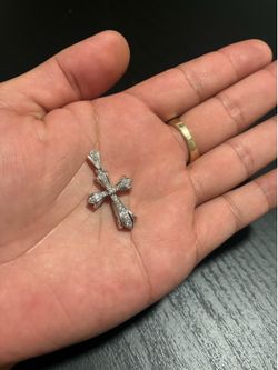 10K White Gold Diamond Cross 1.25 Inches Long