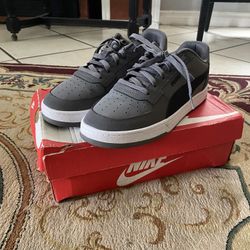 PUMA Mens Caven 2.0 Sneaker (Skate Shoe)