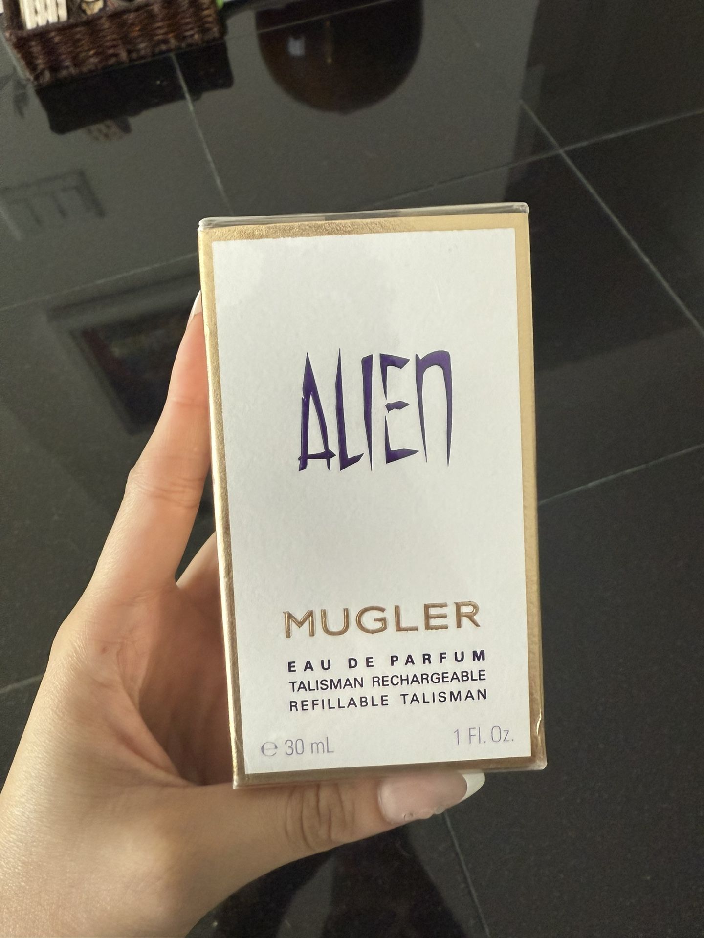 Alien mugler Perfume