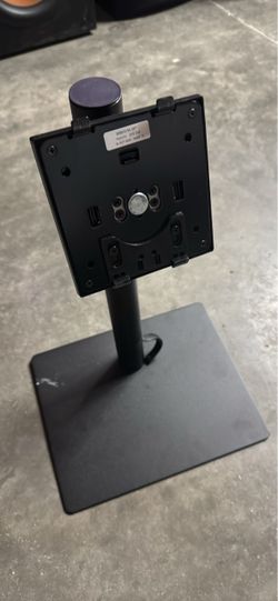Samsung 32 curved screen stand. Stand only