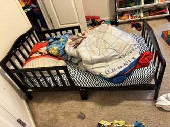 Twin Kids Bed 