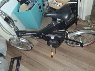 Honda Raccoon Foldable Electric Bike