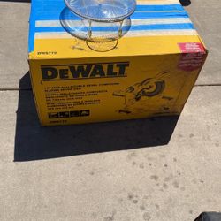 Dewalt compound mitor saw 