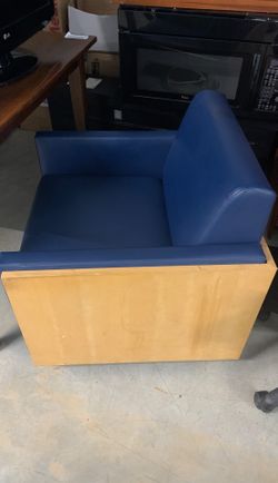 Nice Leather chair