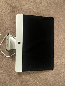 Apple computer screen