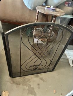 3-Panel Metal Fireplace Screen with Scroll Design