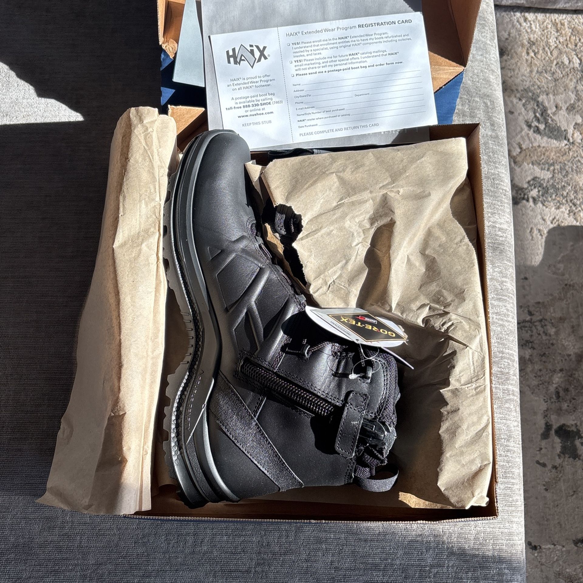 Work Boots NEW SIZE 12