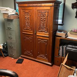 Armoire