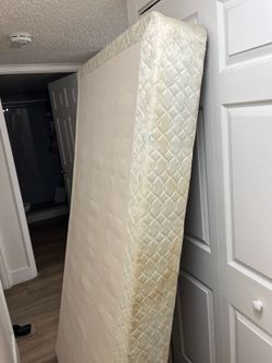 Twin bed box and bed frame