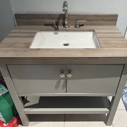 Duravit Vanity And Top