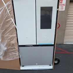 Samsung Bespoke Family Hub Refrigerator Standar Depth 