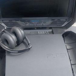 Ps3 With Portable Gaming Monitor 