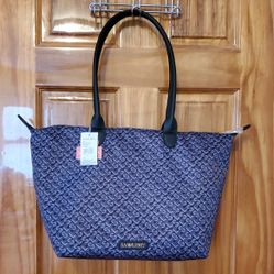 Sam and Libby Logo Printed Tote Zipper Bag New with tags