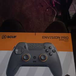 SCUF ENVISION CONTROLLER. ( need gone today shoot a price)