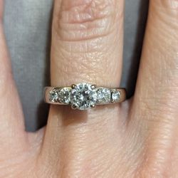 Natural Diamond Wedding Ring .97 CaratTW, H SI1