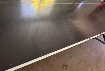 Ping pong table