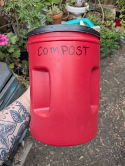 Garden Compost w/ Red Wigglers